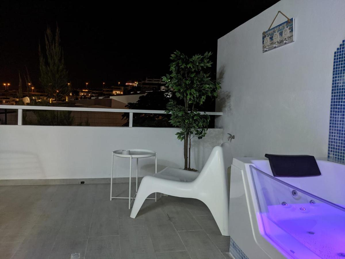 Jacuzzi Suite, Sueno De Pakito Адехе Екстер'єр фото